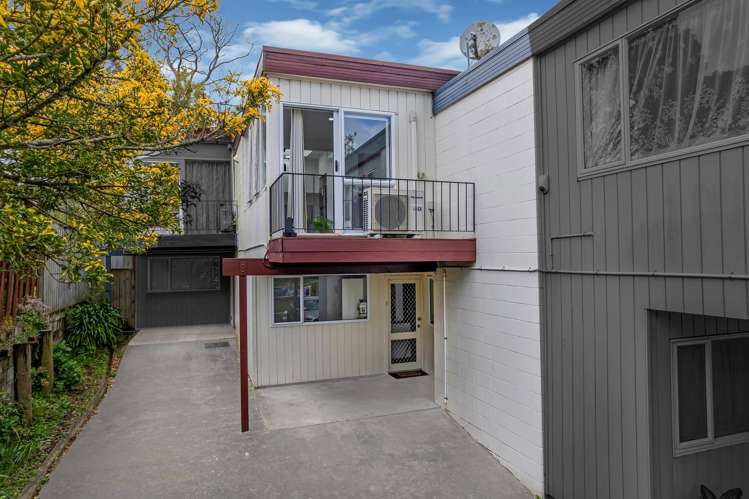 3/24 Commodore Drive Lynfield_11