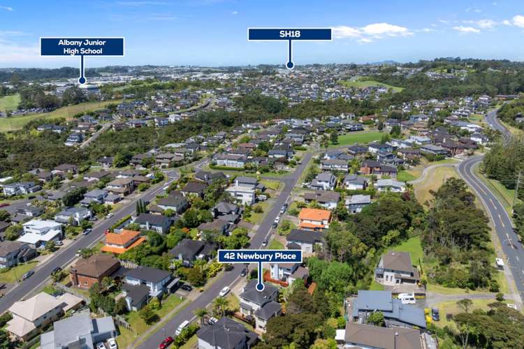 42 Newbury Place Schnapper Rock_24