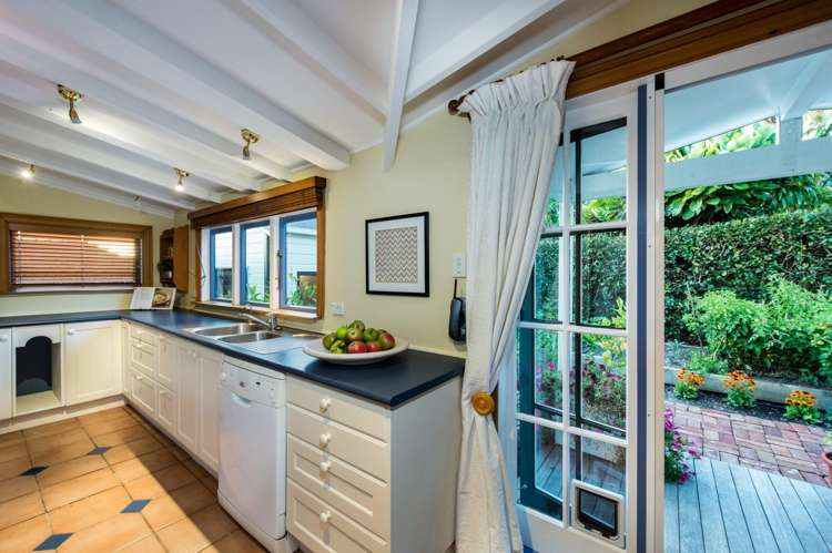 7 Brassey Road Birkenhead_17