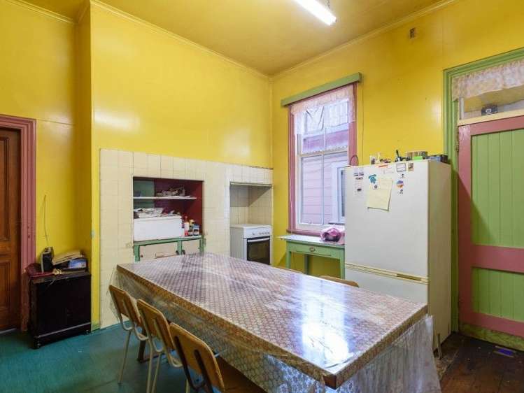 9 Hiropi Street Newtown_8