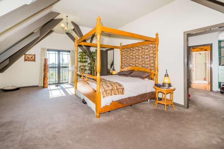 1074 East Coast Road Redvale_9