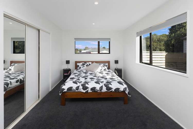 2/68 Ottawa Road Wainoni_9