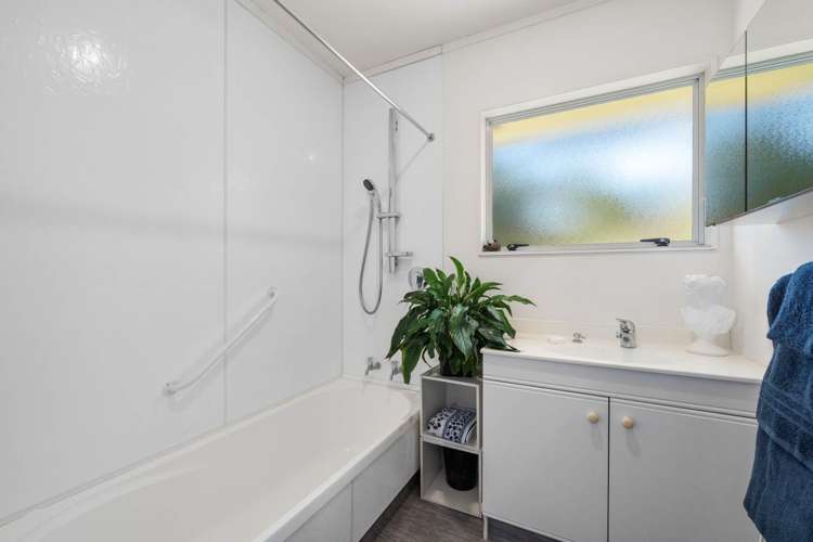 2/28 Niccol Avenue Narrow Neck_8