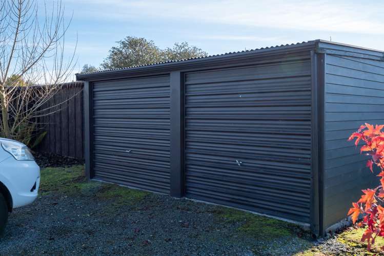 17 Taylor Street 11274_7