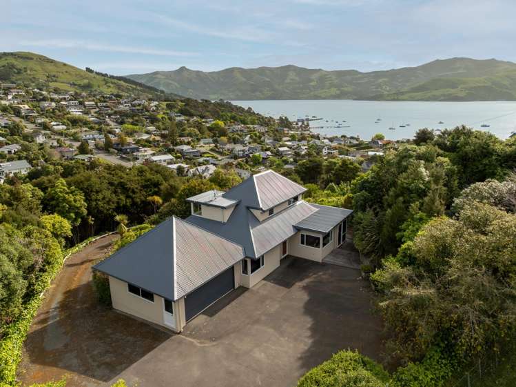 2 Settlers Hill Akaroa_5