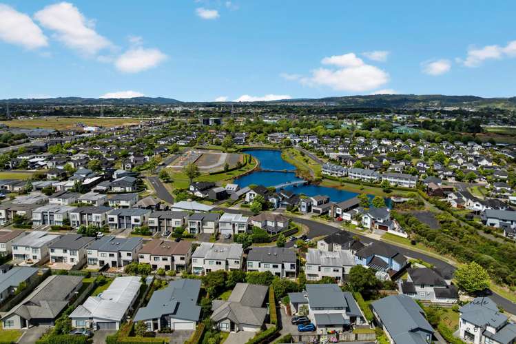 7 Costa Viva Crescent Karaka_12