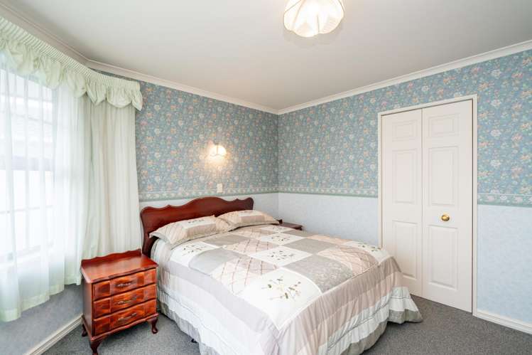 148 Herbert Street Gladstone_12