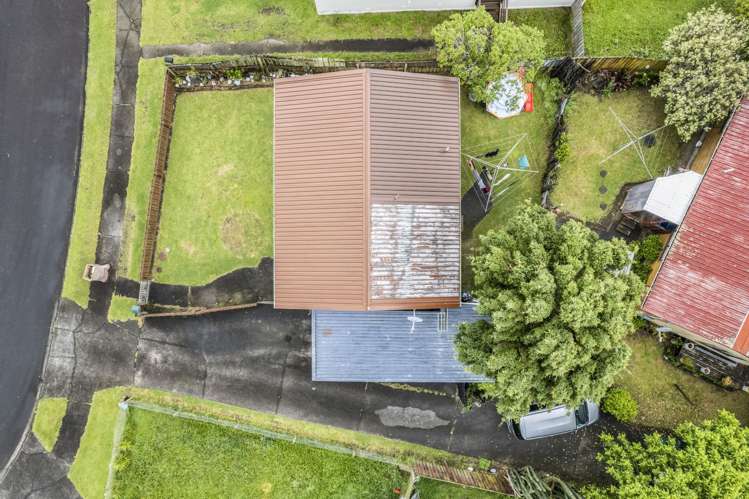 1/12 De Bloge Place Clendon Park_11