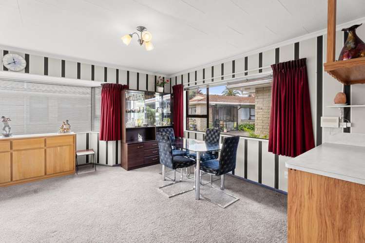 13 Tukapa Street Westown_7