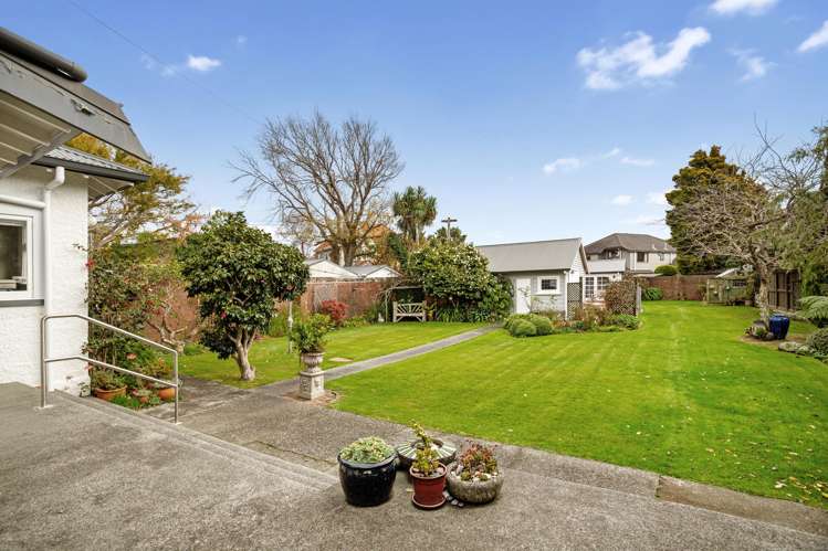 65 Penrose Street Woburn_22