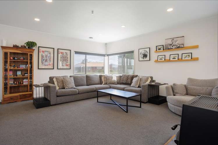 16 Buchanan Street_5