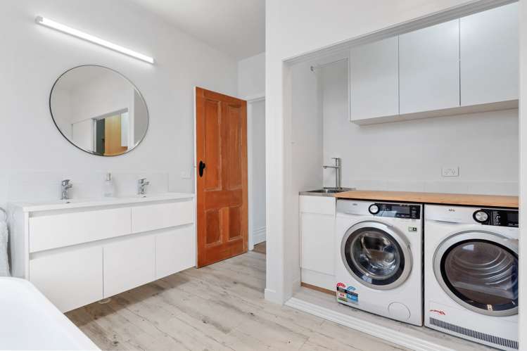 15 Powhiri Avenue Kensington_16