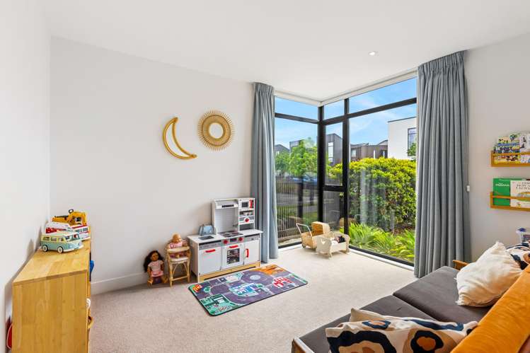 10 Nevill Road Hobsonville Point_13