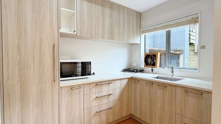 36 Golden Morning Drive Albany Heights_2