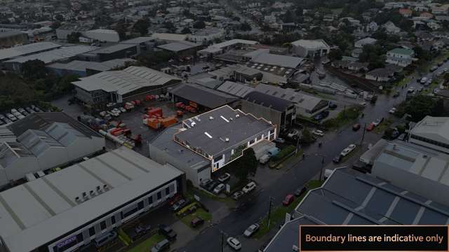 2-4/30 Greenpark Road Penrose_2