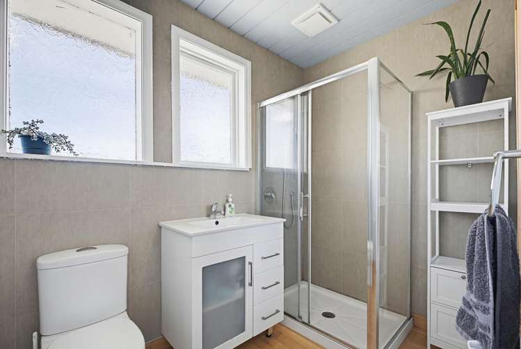 13 Downes Street Titahi Bay_9