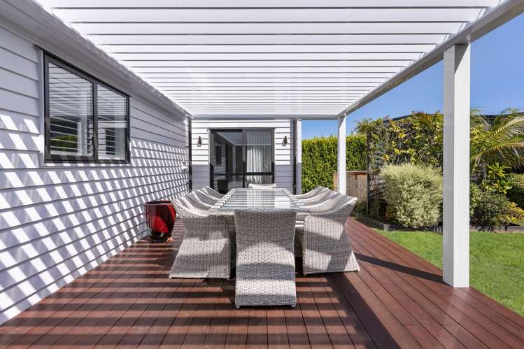 5 Headsail Drive Long Bay_12