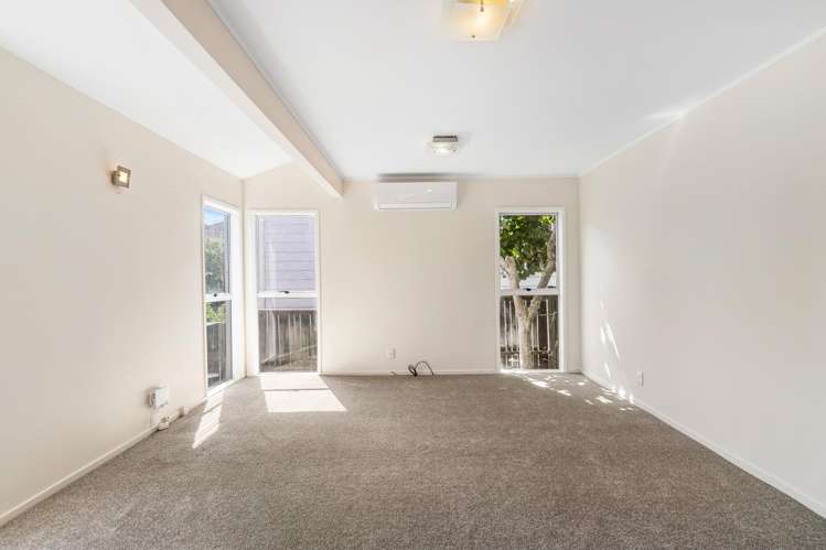 6/110 Norman Lesser Drive Saint Johns_10