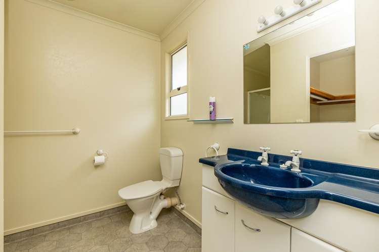 6 Alpine Close Marchwiel_22