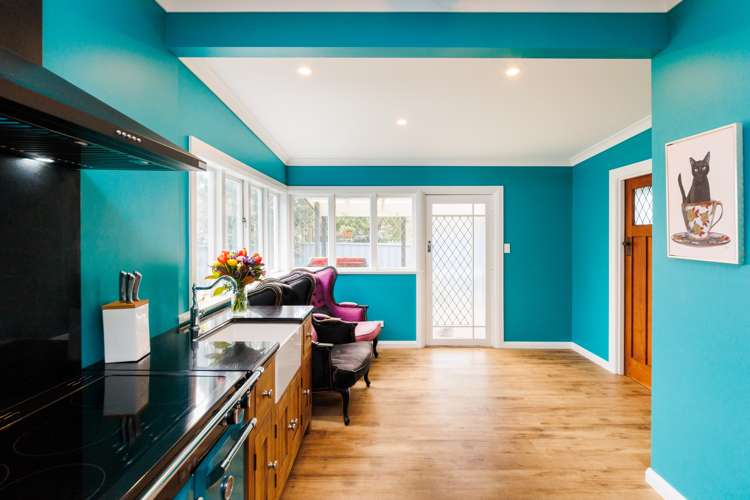 93 Wood Street Takaro_12