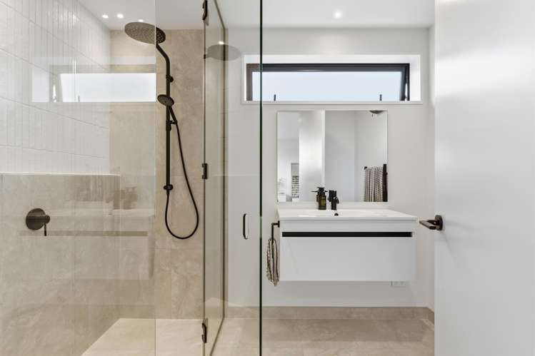 16 Joe Brown Avenue Mosgiel_24