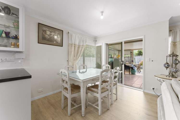 79 Riverton Drive Randwick Park_14