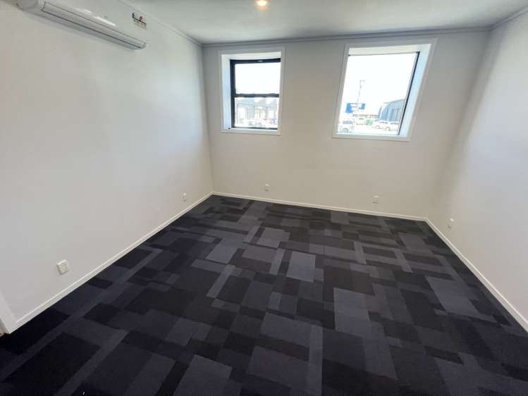 8/1 Jackson Street Petone_7