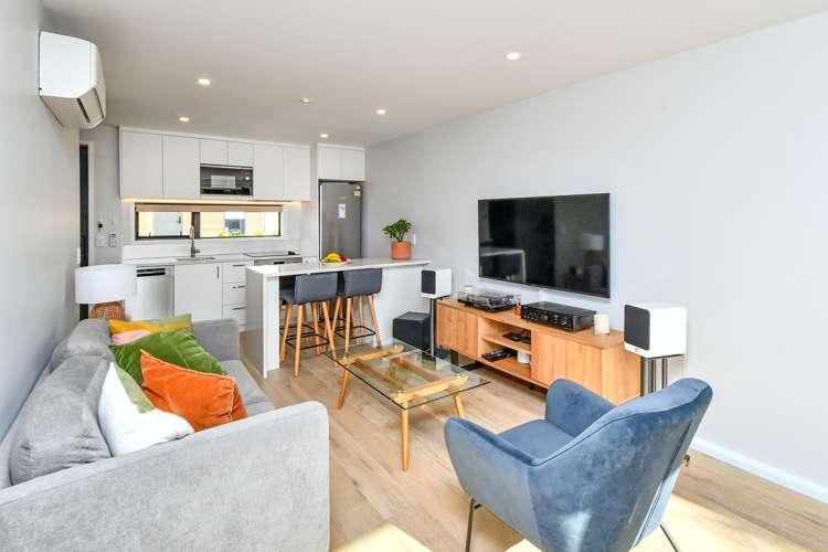 3/24 Parson Lane Papatoetoe_9