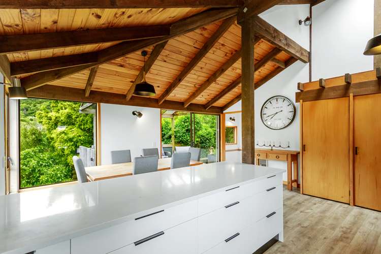 88 Pomare Road Tirohanga_5