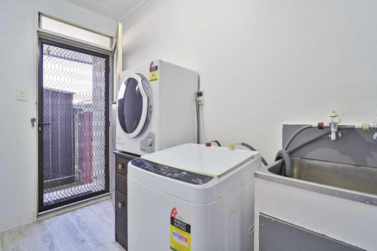 1/410 Avenue Road West Hastings_8