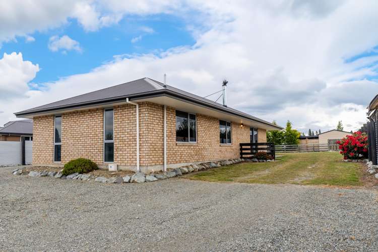 36 Irishman Drive Twizel_19