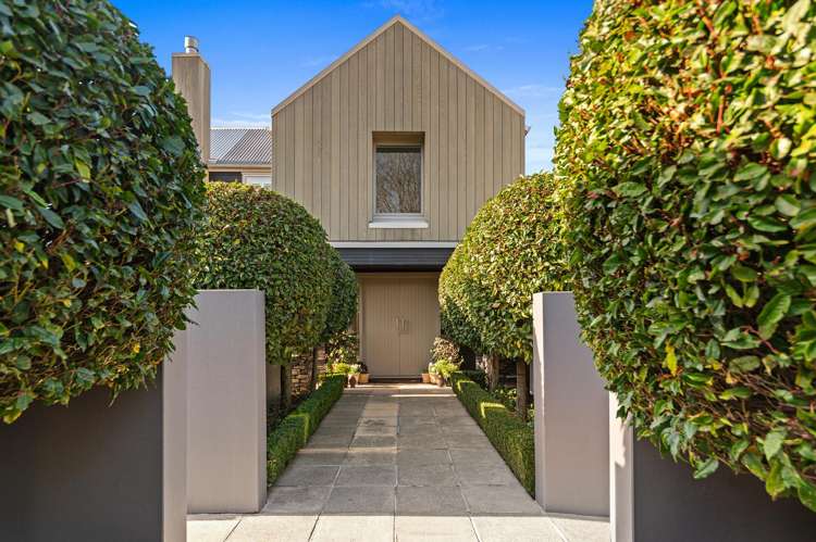 20 Thornycroft Street_0