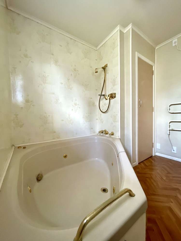 18a Tomo Street New Lynn_12