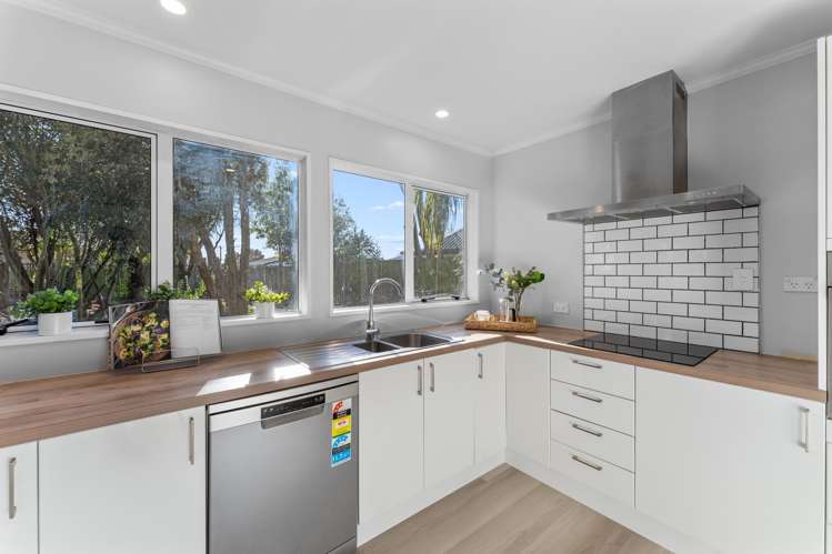 58 Momorangi Crescent Redwood_8