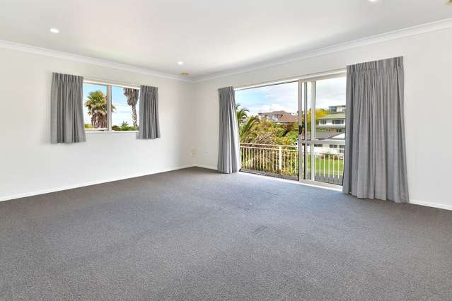 11 Ambassador Glade Orewa_2