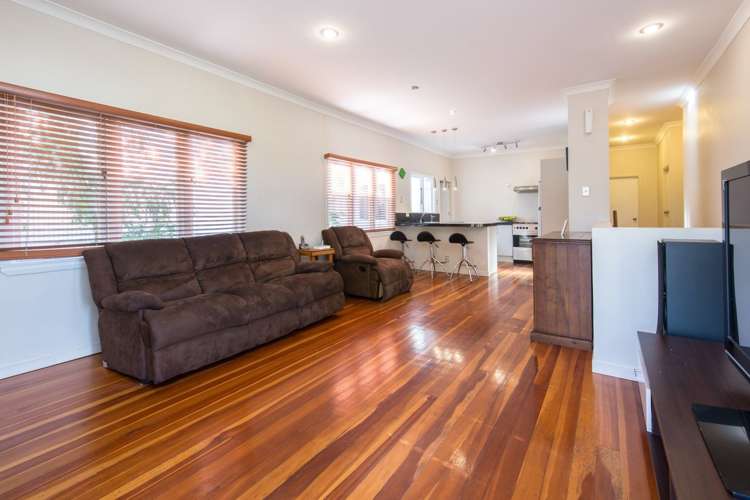 5 Belfast Street Hillsborough_15