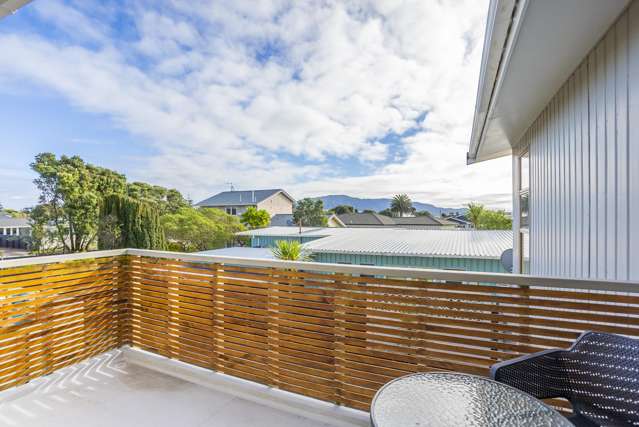 10B Watson Drive Paraparaumu Beach_1