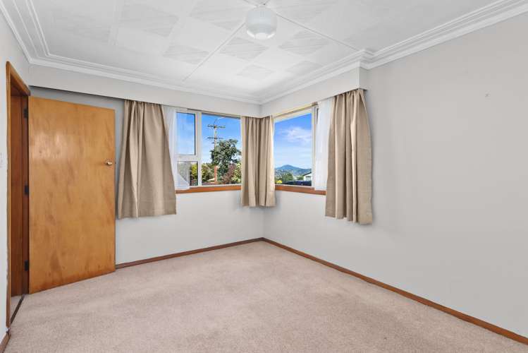 212 Highcliff Road Shiel Hill_9