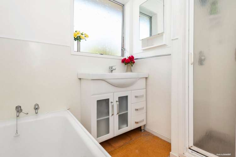 21 Allington Road Massey_15