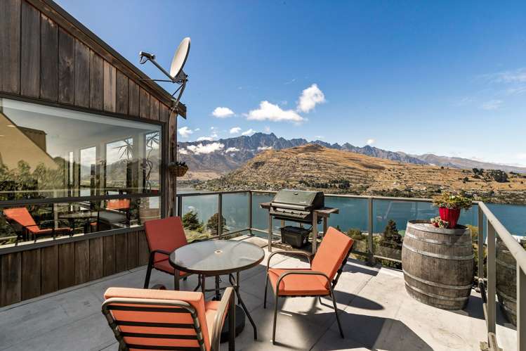 5 Woodlands Close Queenstown_1