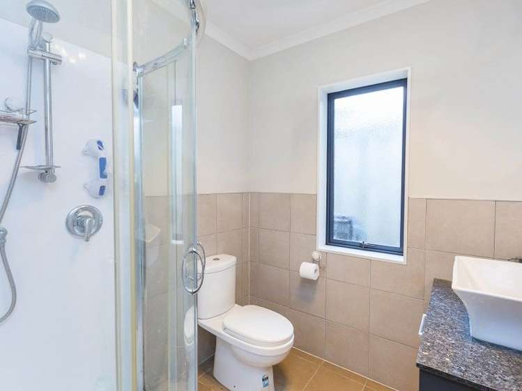 20 Aragon Grove Kingsley Heights_25