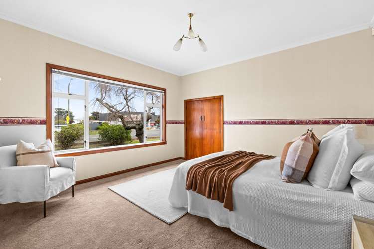 46 Menin Road Onekawa_7