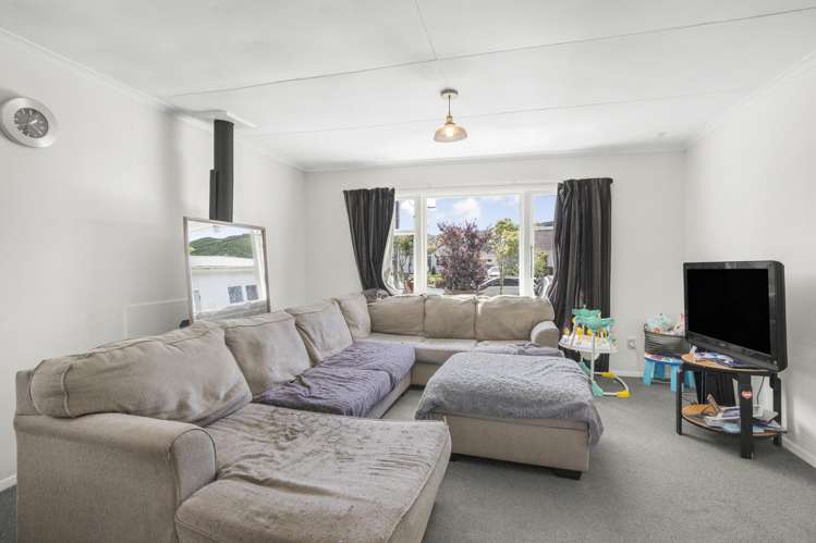 11 Westminster Road Wainuiomata_7