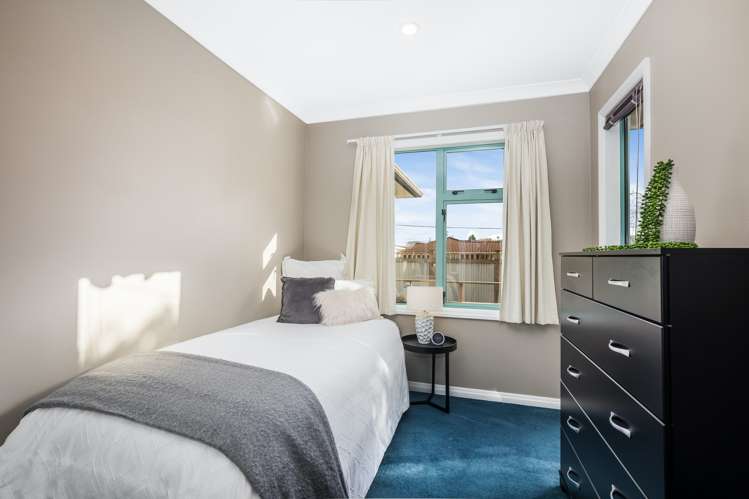 2 Henry Street Ebdentown_14