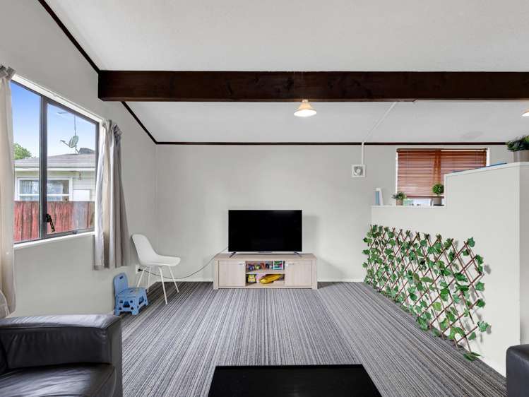 61A Carrington Avenue Silverdale_13