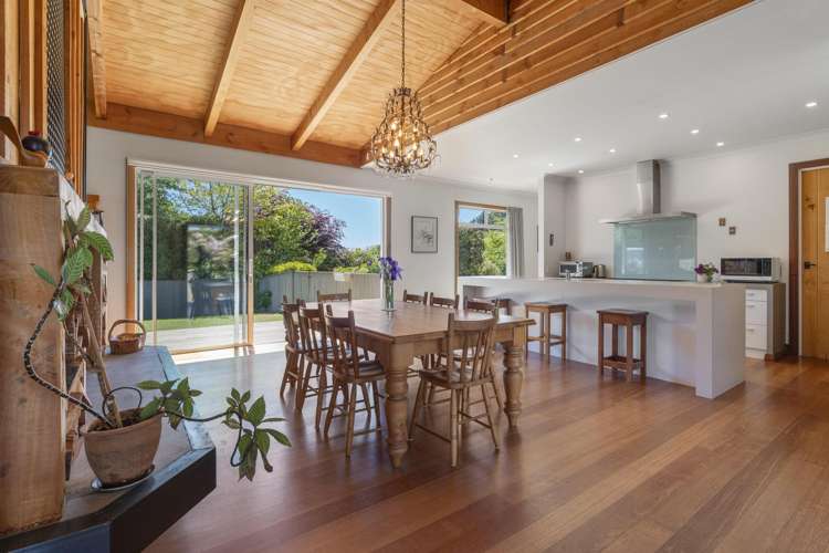 2/154 Mapara Road Acacia Bay_3