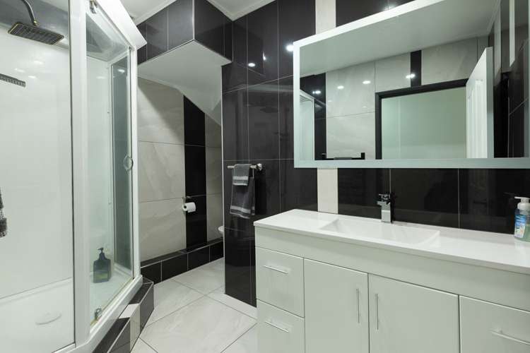 44 Coroglen Avenue Birkenhead_15