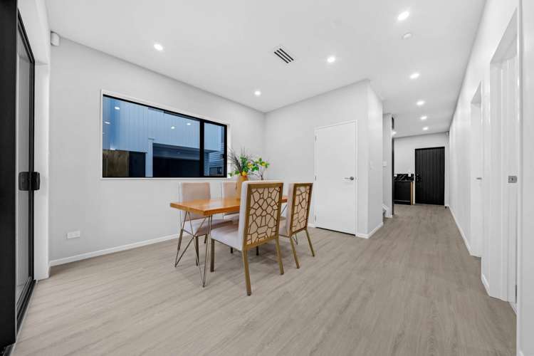 19 Quibray Place Botany Downs_7