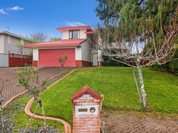 71 Nielsen Gardens_0