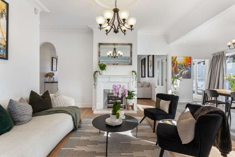 47 Pleasant Street Onehunga_2